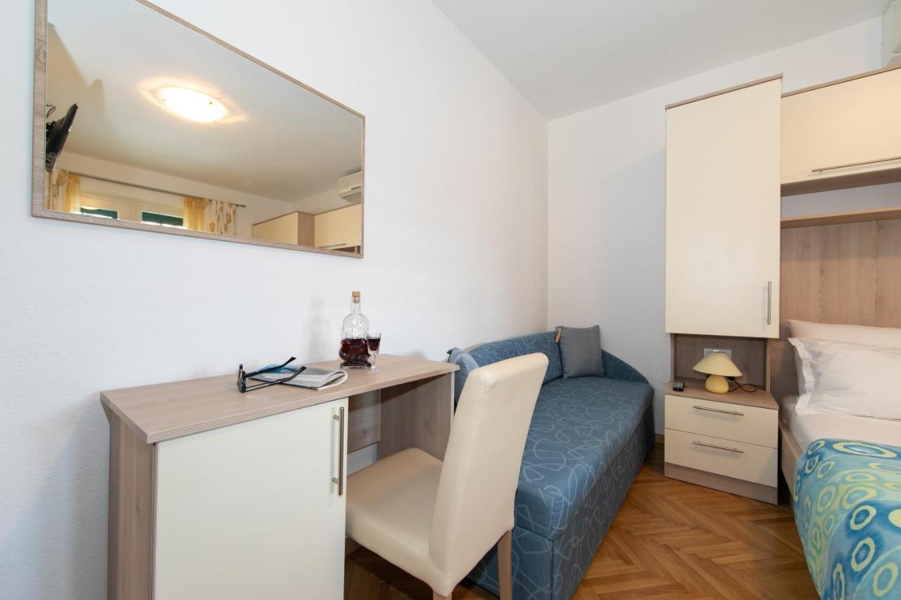 Apartman Dese 2+1 Tučepi المظهر الخارجي الصورة
